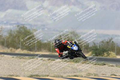 media/Nov-16-2025-Race Pace (Sun) [[8c5fa54630]]/Verified Riders/2-Turn 7 (945am)/